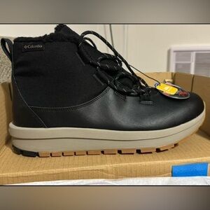 Columbia Women’s Winter Moritza Shorty Black Boot; Size 12; NWT